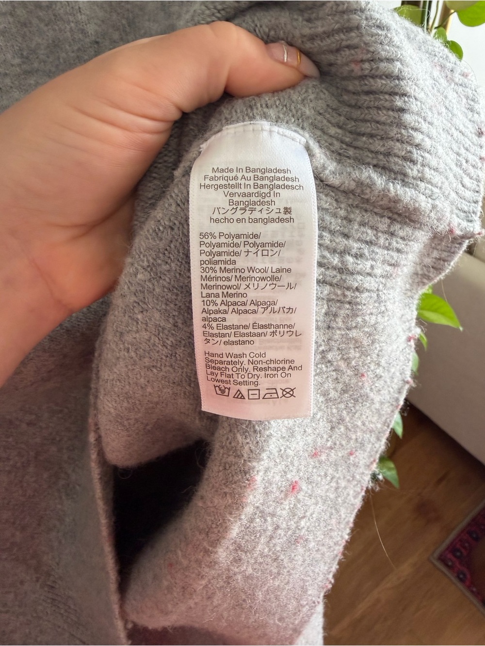 J.Crew UltraSoft Oversized Crewneck Women’s Sweater in Light Gray - Picture 3 of 4